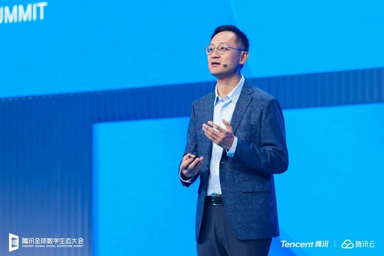 240905 Tencent Senior Executive Vice President and CEO of Tencent Cloud and Smart Industries G...jpg